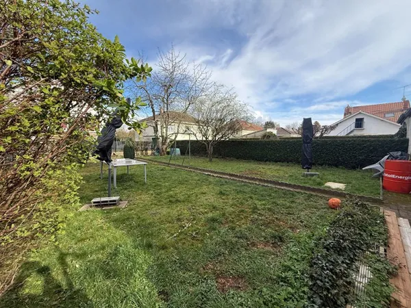 Maison Sedan 4 pièce(s) 74 m2