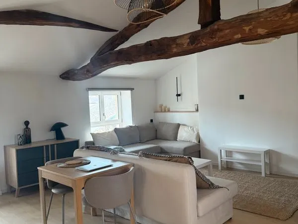 Appartement Villefranche centre. Courte durée