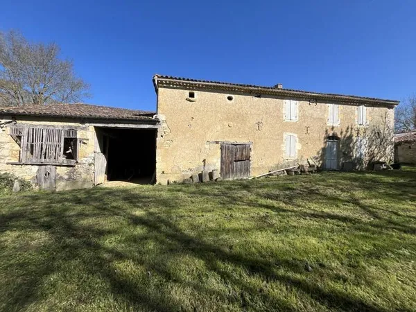 Maison en pierre 4 pièces 150 m²