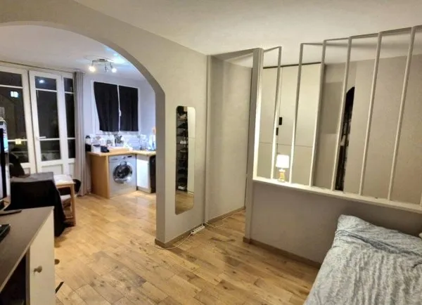 Studio 1 pièce 24 m²