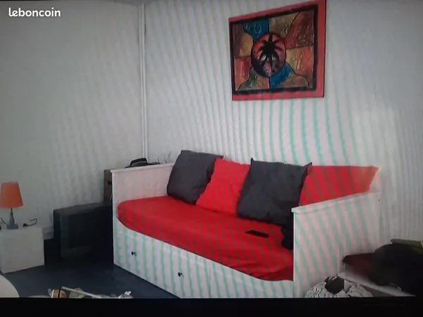 Studio. Meublé