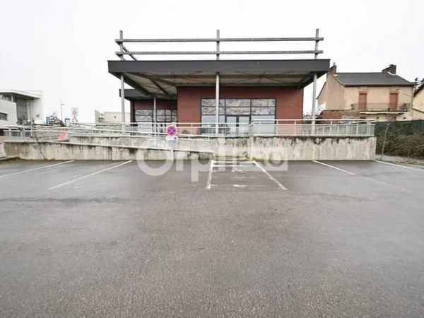Local commercial 350 m²