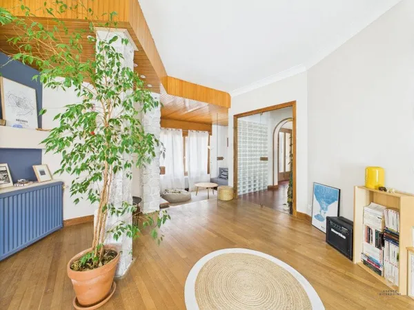 Appartement 3 pièces 132 m²