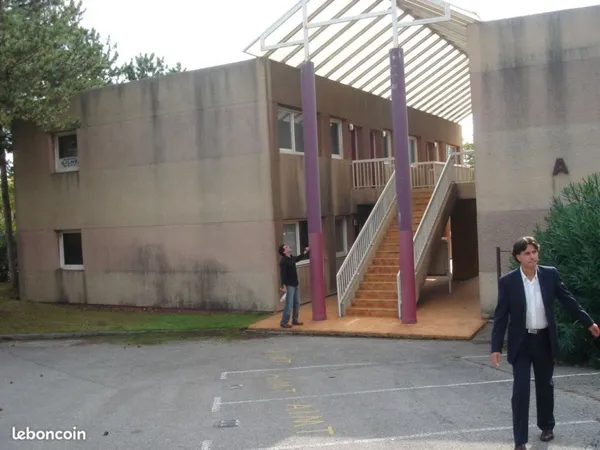 Bureaux clairière anjoly