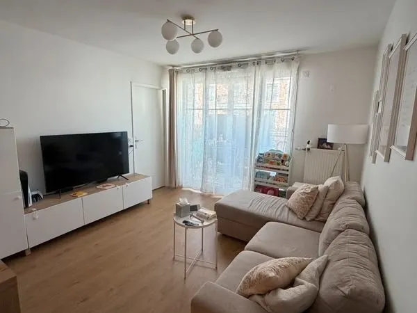 À vendre - Appartement 2 pièces avec balcon / Le Blanc-Mesnil