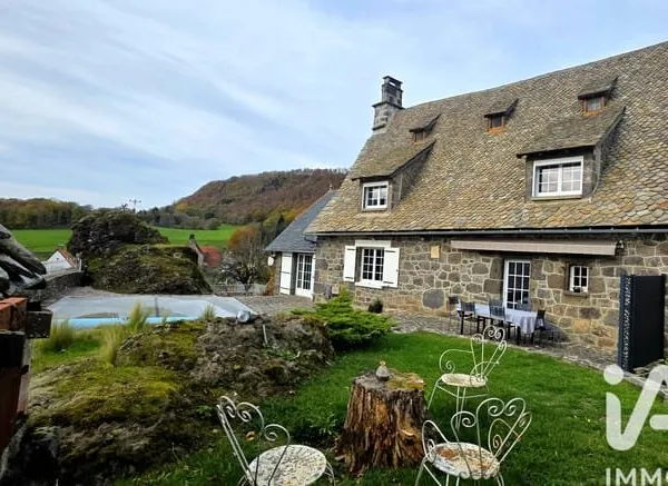 Maison 6 pièces 140 m²