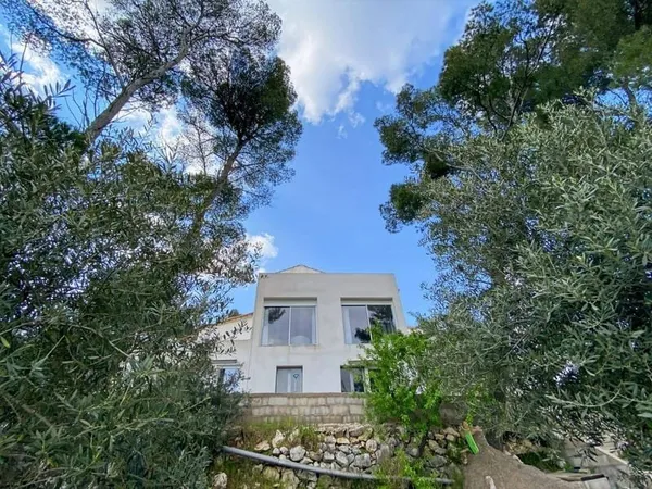 Immeuble 337 m²