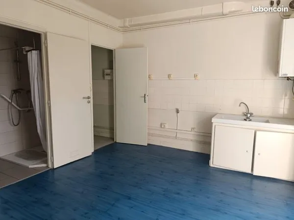 Appartement F2 plain-pied Courtille
