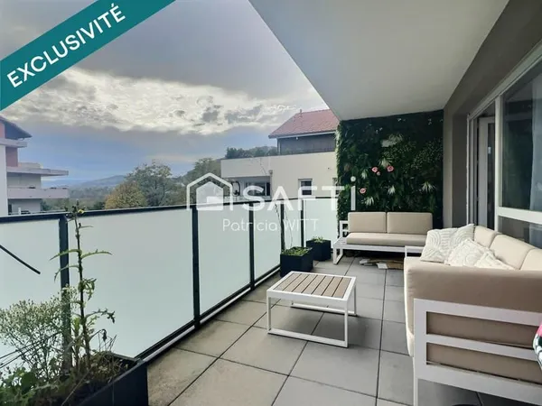 Appartement T3/T4 libre de toute occupation  82 m²  Résidence contemporaine proche Genève
