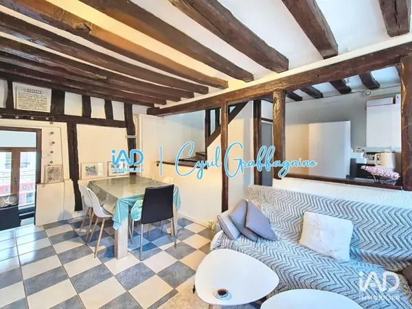 Immeuble 71 m²
