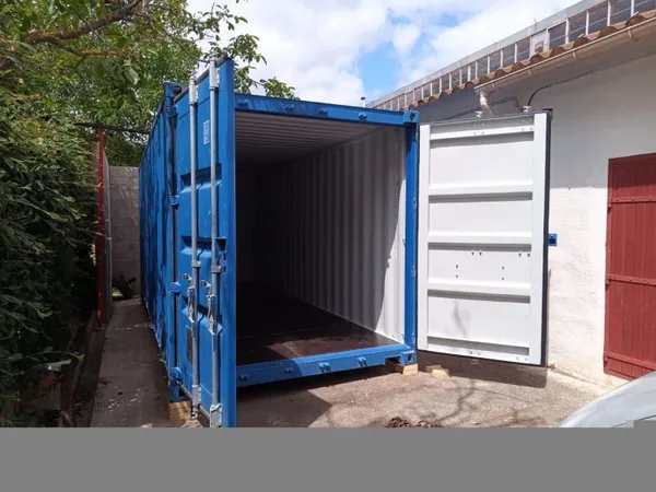 Garage Container