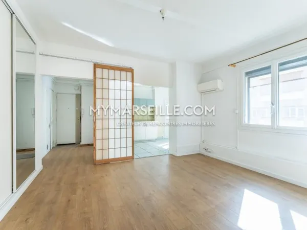Vends T2 - 52m² - Marseille 13002