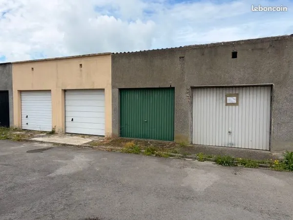Stationnement Location Cappelle-la-Grande   70€