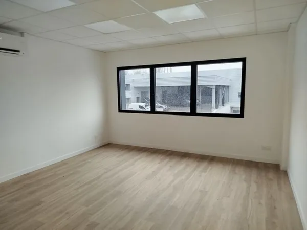 Bureaux 51 m²