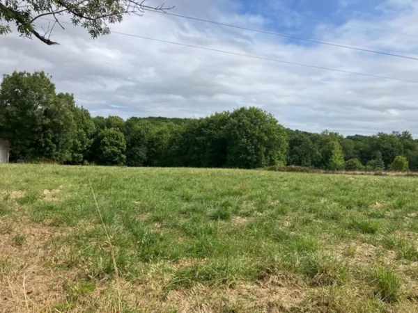 Terrain 1400 m²