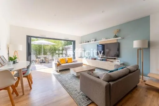 Maison 6 pièces 125 m²