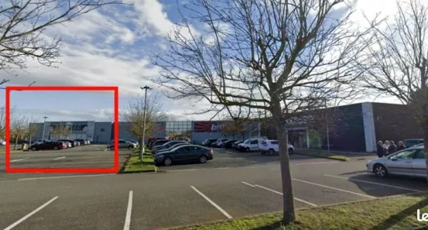 Boutique 1200 m² VERNOUILLET