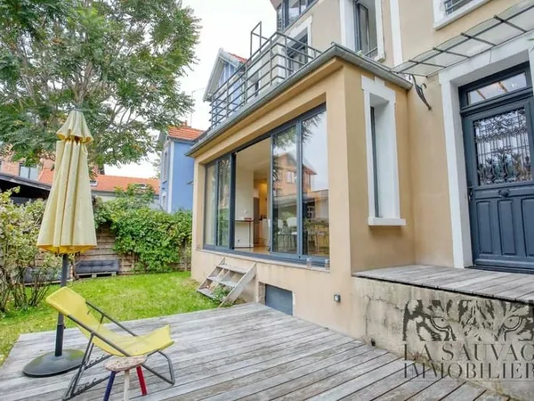 Maison contemporaine avec jardin - Montreuil