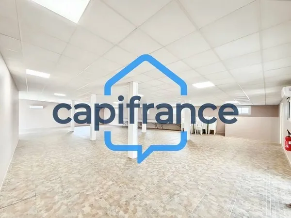 Local professionnel 201 m²