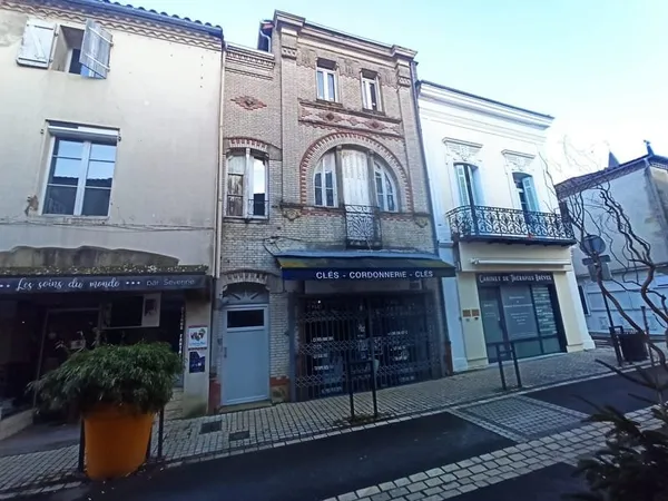 A vendre | Immeuble locatif | Aire sur Adour (40)