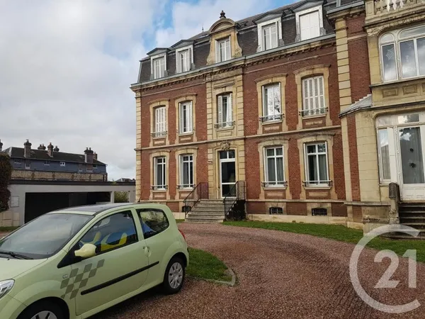 Parking 10 m²