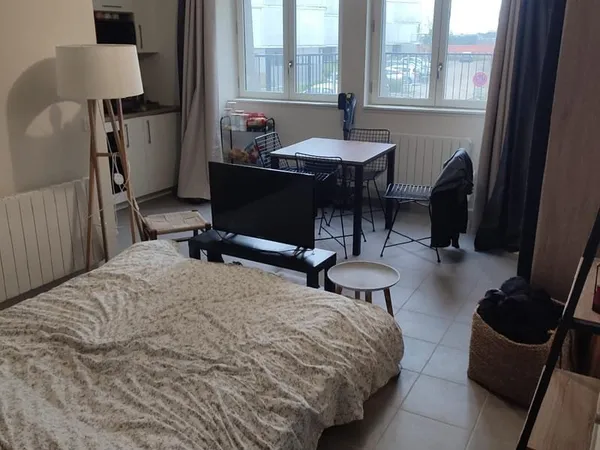 Studio 1 pièce 30 m²