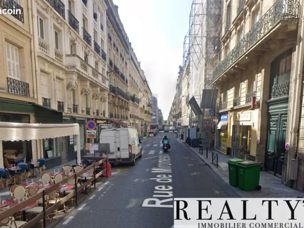 Local commercial 111 m²
