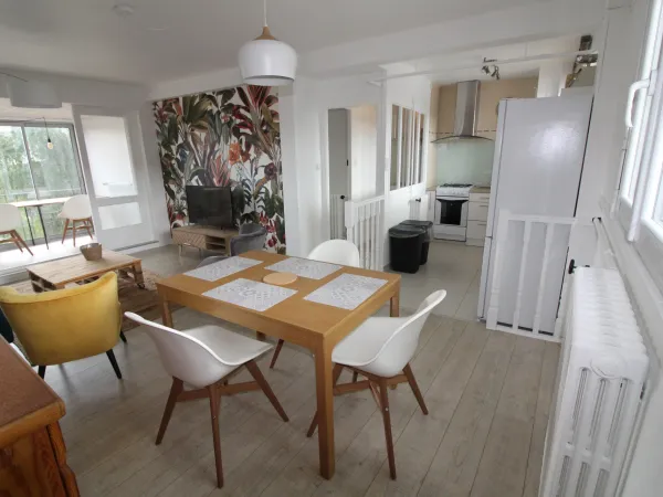 Plein centre ville de LA ROCHE sur YON, AppartementT4 de 81 m² en COLOCATION dont 2 chambres sont di