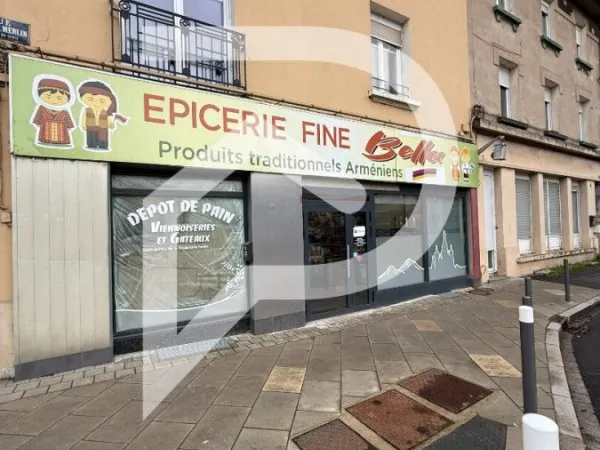 Fonds de commerce 130 m²