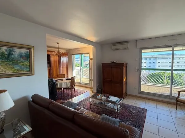 Appartement 2 pièces 58 m²