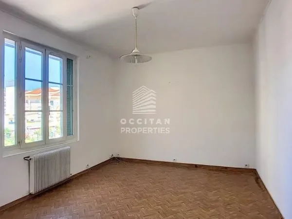 500 mètres rue d'Antibes - Etage élevé - Calme - Ascenseur