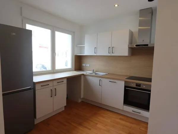 À louer ? Appartement 2 pièces de 50m2 € Brumath centre ? Fraîchement rénové