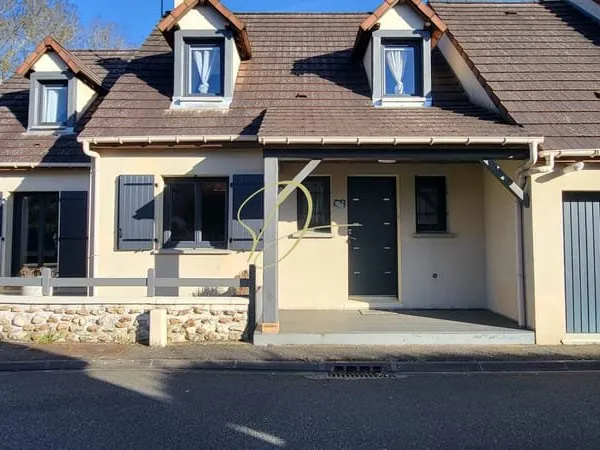Maison de 149 m², 690 m² de terrain, EPERNON