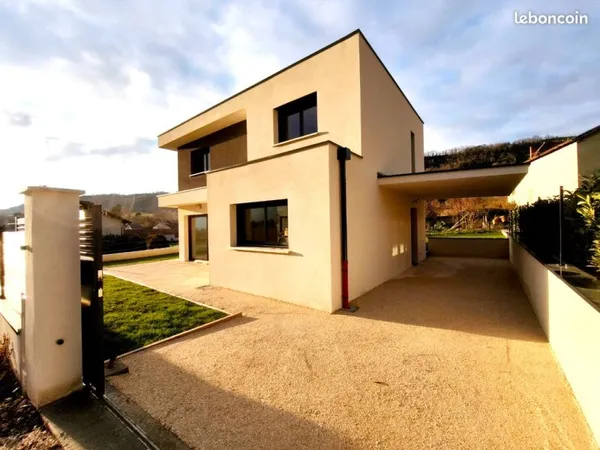 Villa neuve re2020