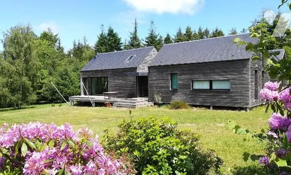 Maison 11 pièces 222 m²