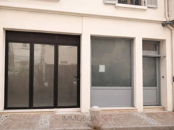 Local commercial 1 pièce 37 m²