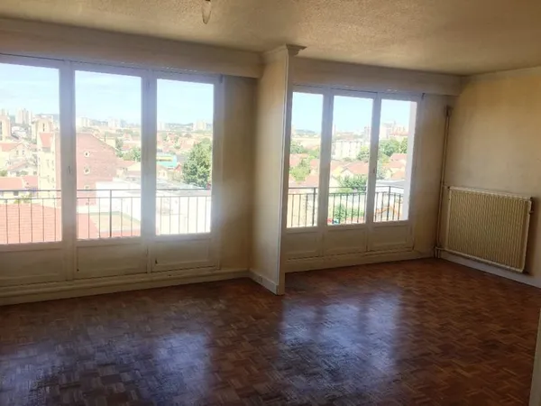 Appartement 4 pièces 81 m²
