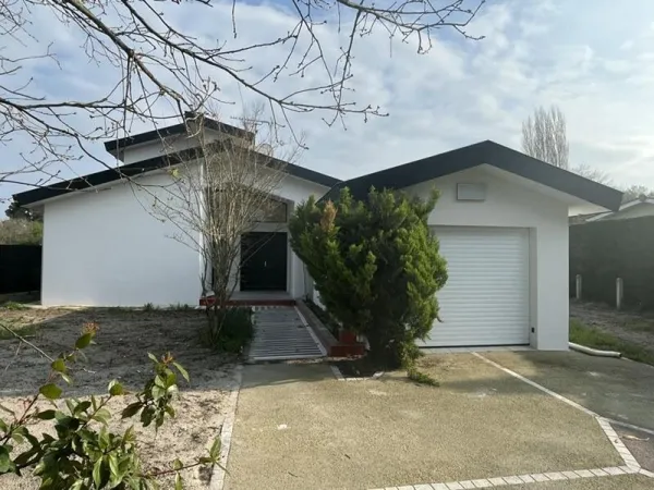 Contemporaine de 5 pièces principales