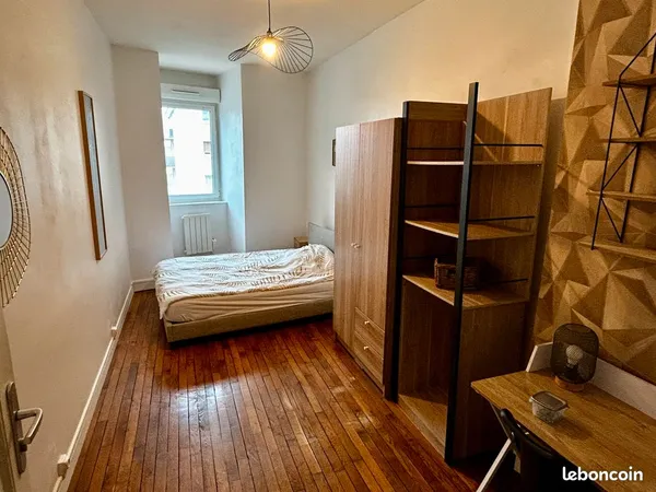 Chambre meublée en colocation - Metz (Route de Woippy)