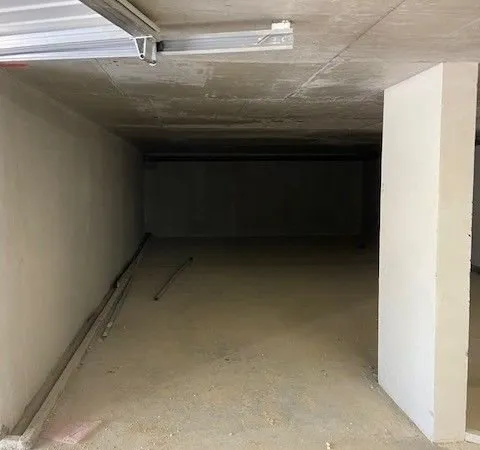 Parking double à CIMIEZ