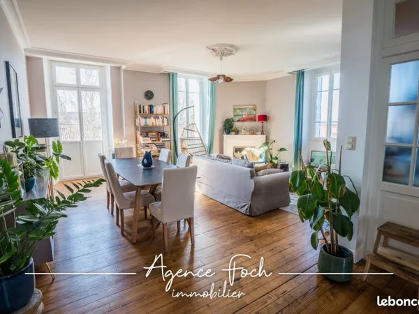 Appartement 4 pièces 123 m²