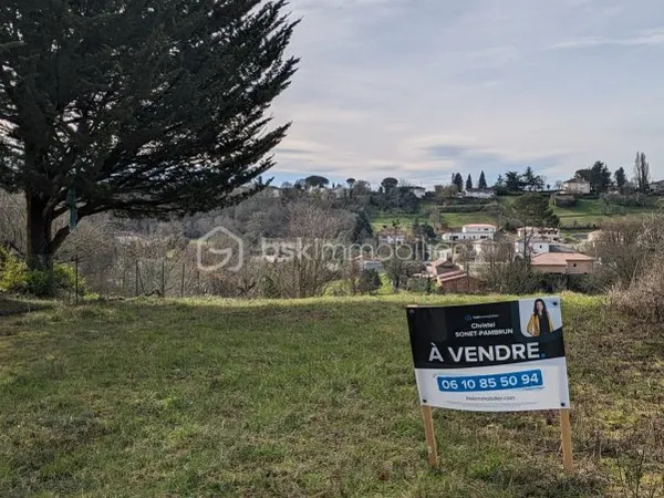 Terrain 3920 m²