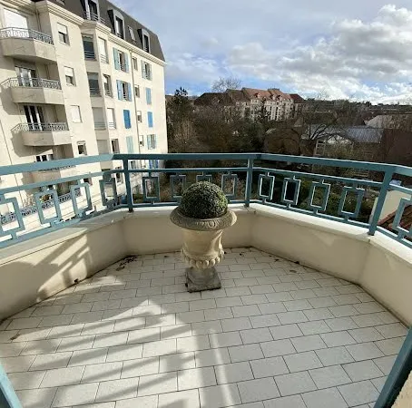 Appartement 4 pièces 114 m²