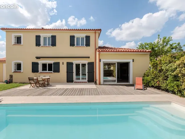 Maison 6 pièces 164 m²