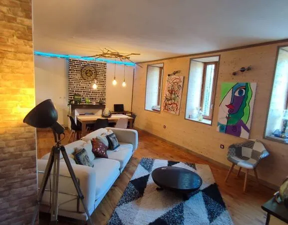 Immeuble 240 m²