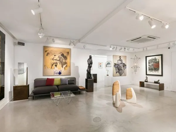 Local d'activité 146 m²