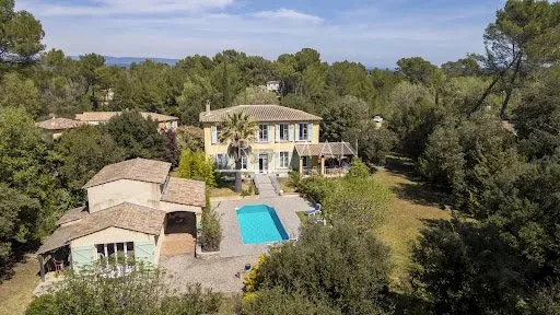 Bastide 8 pièces