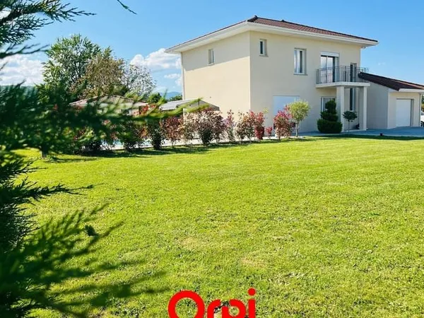 Maison 4 pièces 145 m²