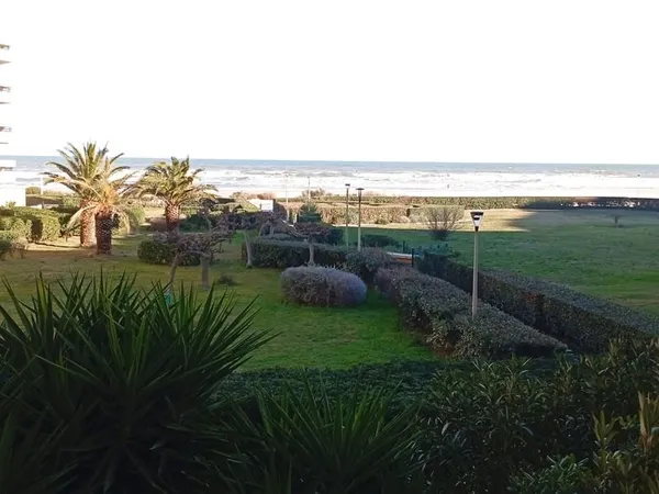 A Canet en Roussillon, Studio cabine avec terrasser de 27 m2