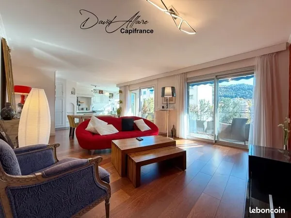 Appartement 3 pièces 81 m²
